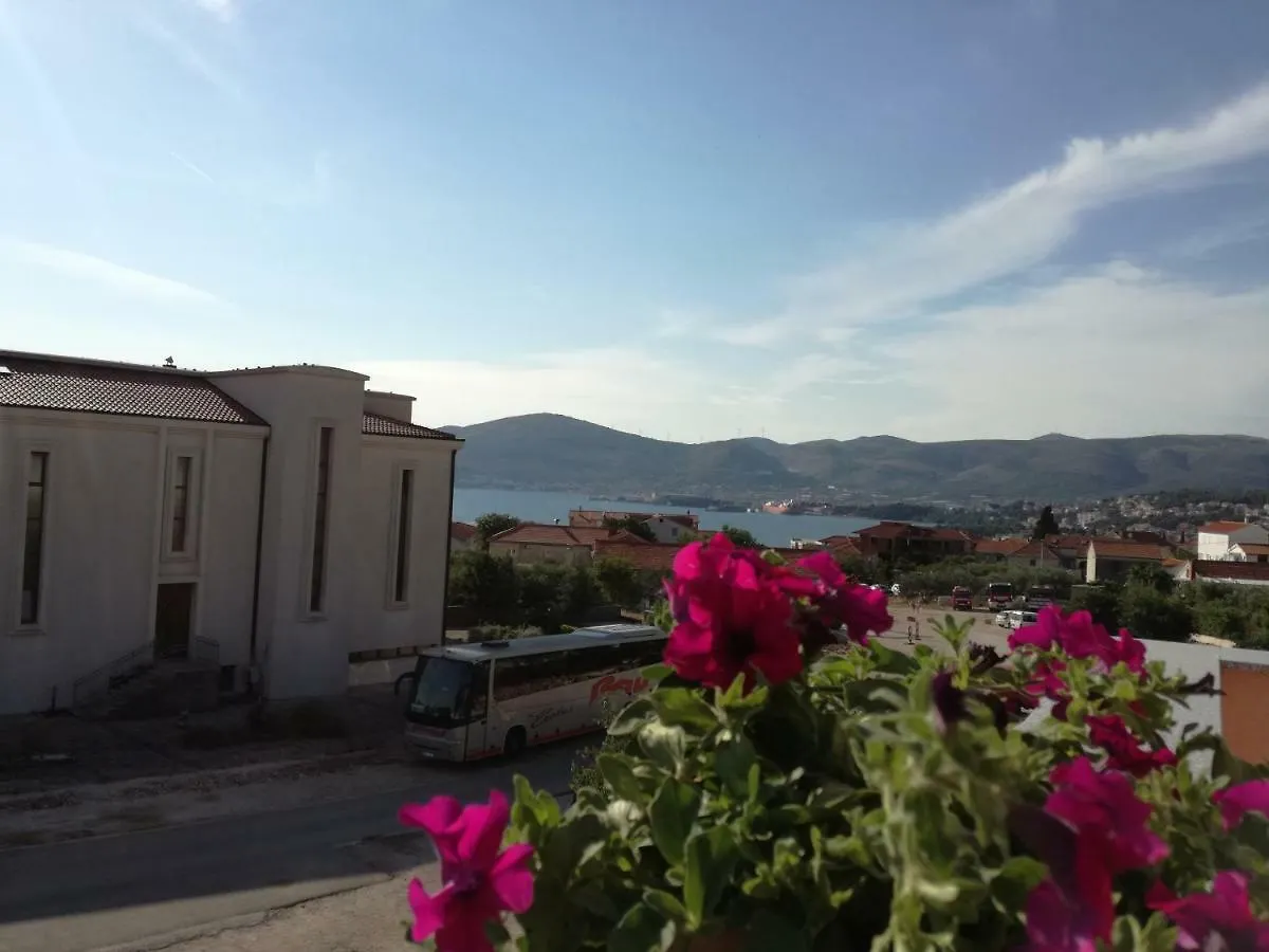 Apartment Juric Trogir